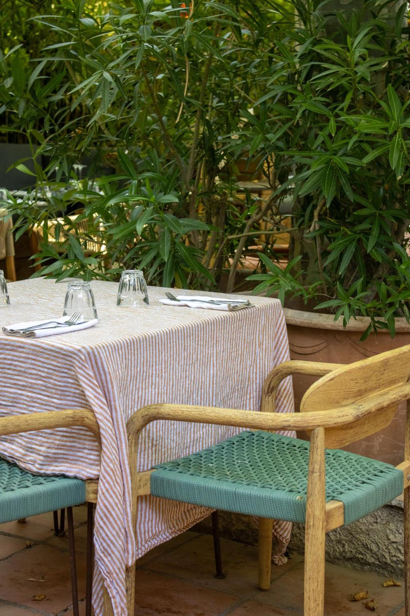 Le Clos Des Aromes