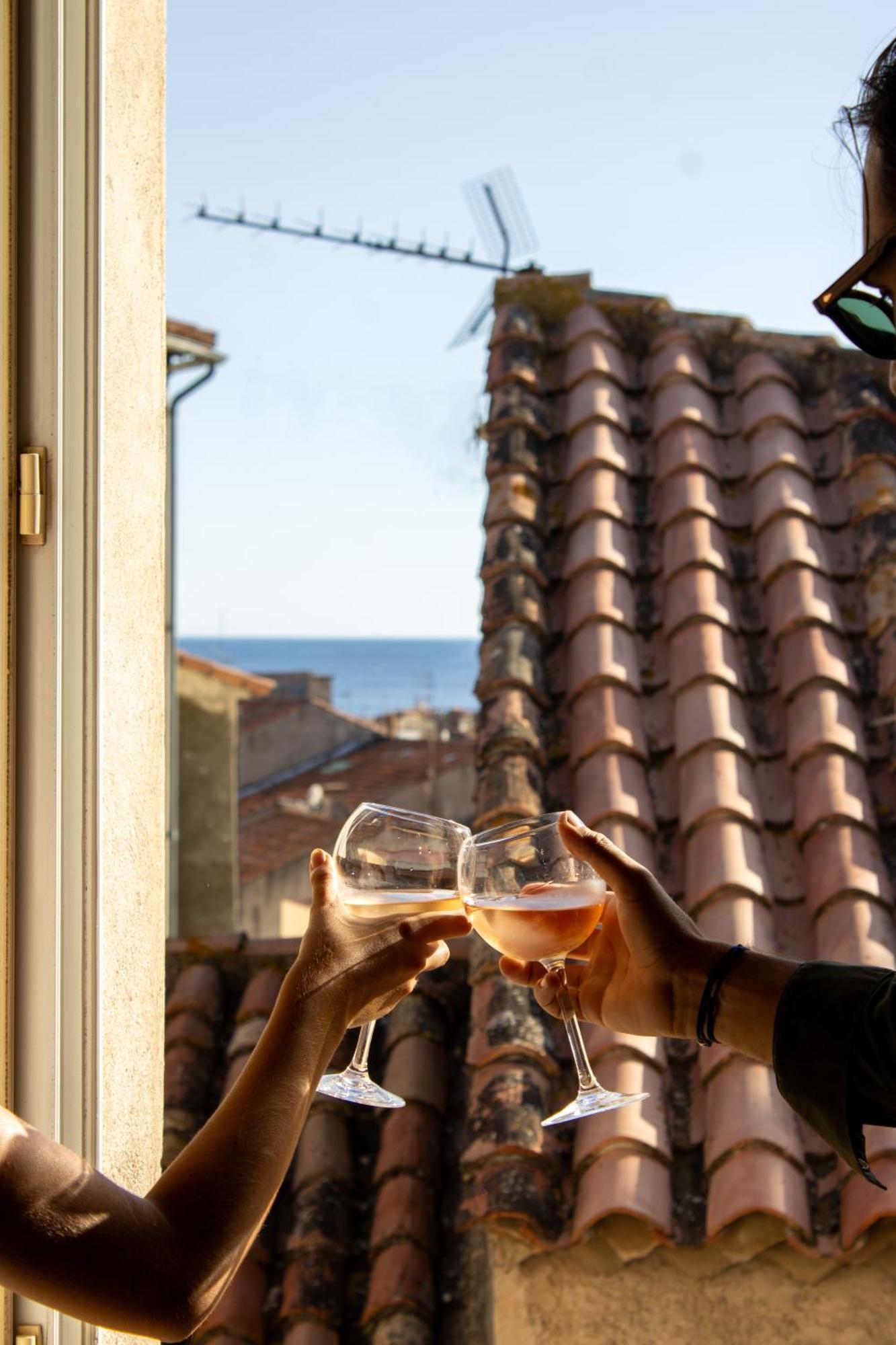 Hotel Le Clos Des Aromes 3*