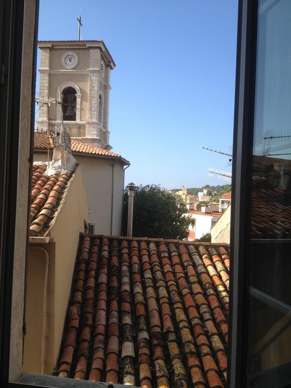 Le Clos Des Arômes Cassis