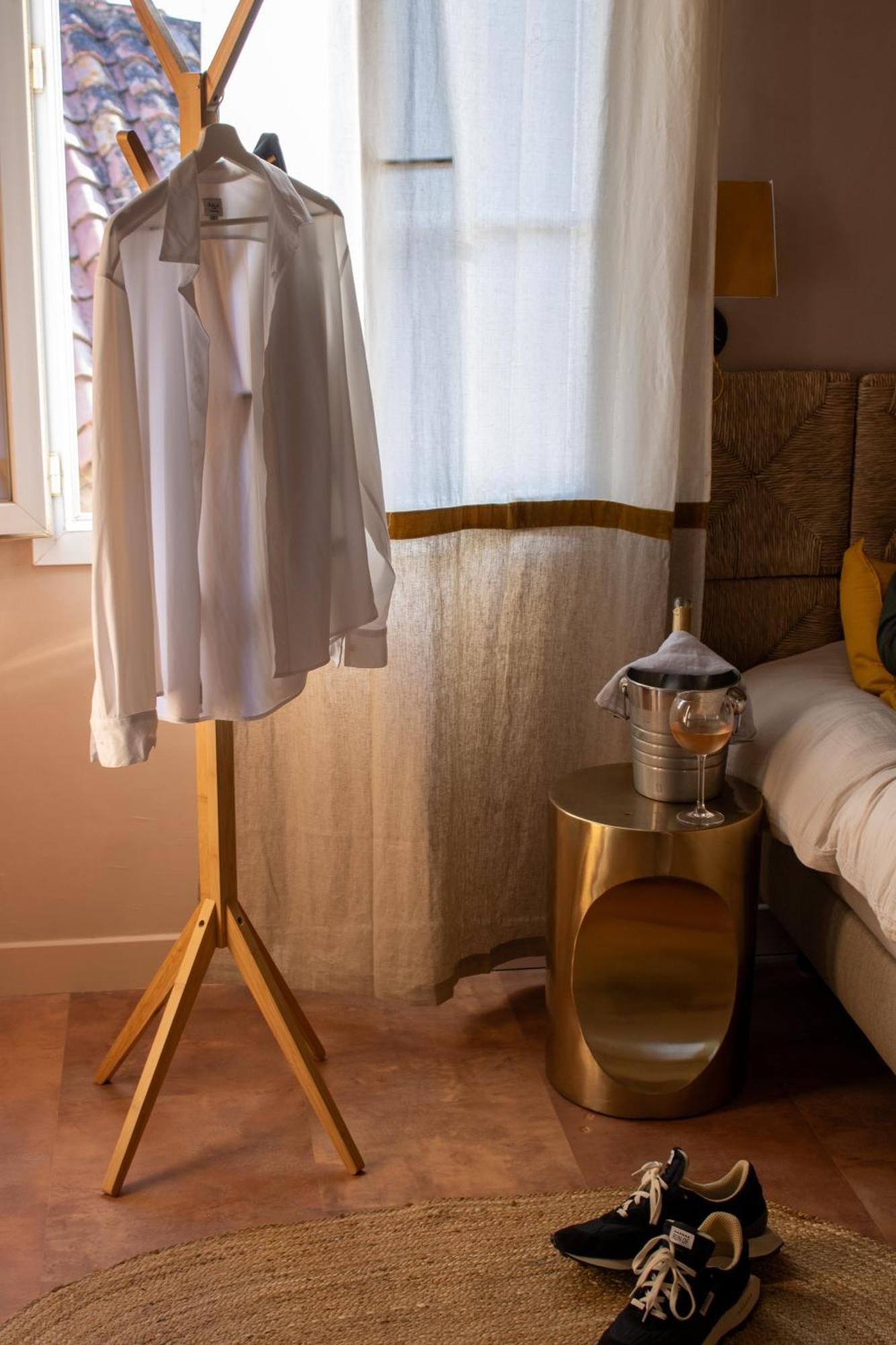 Hotel Le Clos Des Aromes 3*
