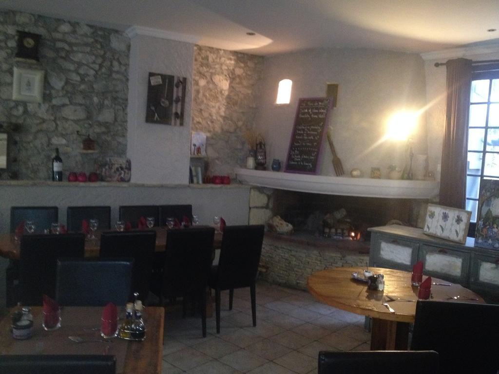 Hotel Le Clos Des Arômes 3*