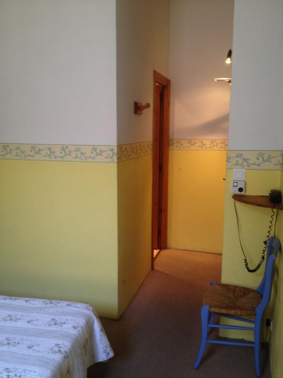 Hotel Le Clos Des Aromes 3*