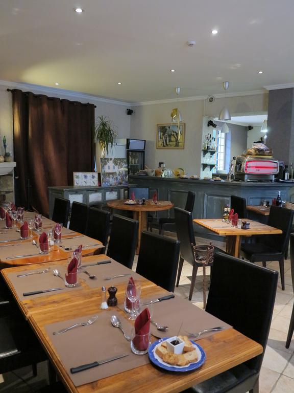 Hotel Le Clos Des Aromes 3*